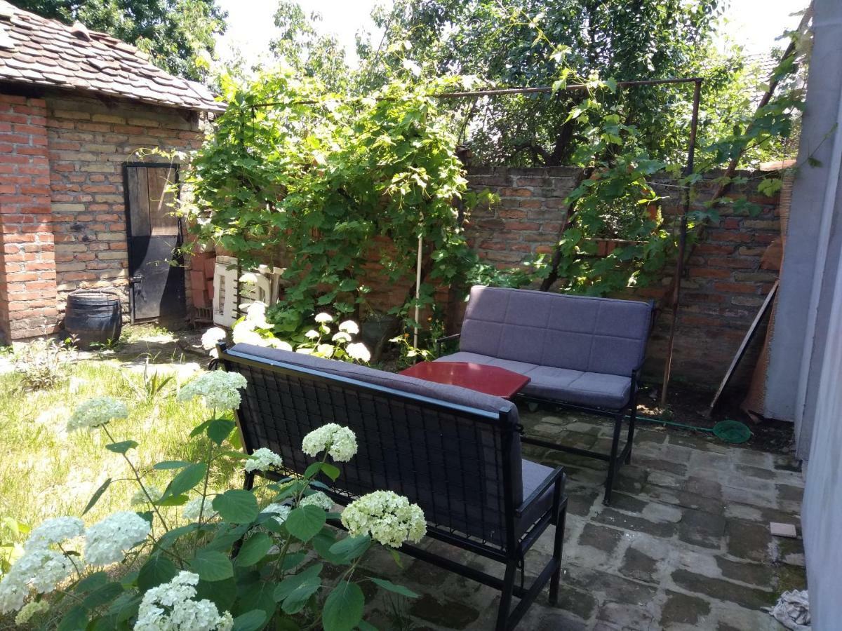 Apartamento Garmani Vrnjačka Banja Exterior foto