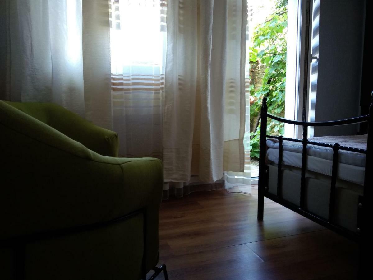 Apartamento Garmani Vrnjačka Banja Exterior foto